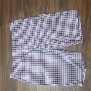 jones New York Sport Stretch shorts 11 1/2 inseam 14 pink black white plaid